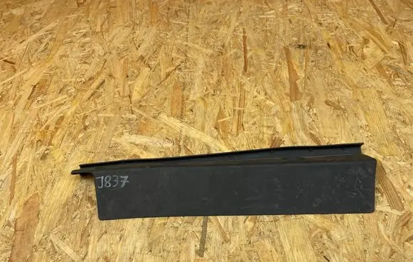 Mazda CX-3 Fender end trim D10E56915