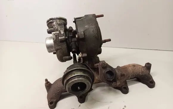 Audi A4 S4 B7 8E 8H Turbo 038145702N
