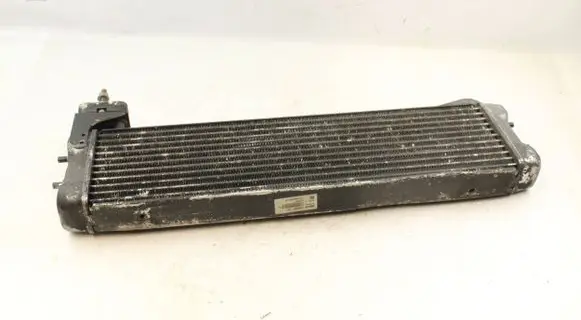 Engine oil radiator