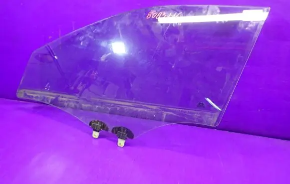 Hyundai i20 (GB IB) Front door window glass four-door