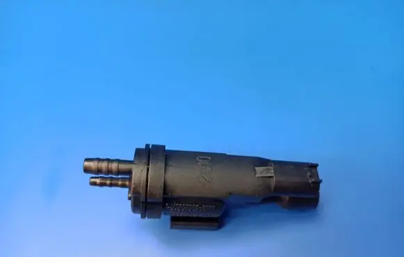 Mercedes-Benz E W211 Valve vacuum 0025401497