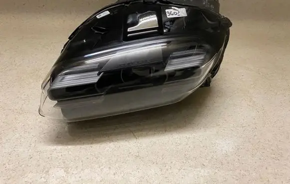 Headlight/headlamp