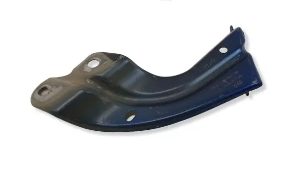 Volkswagen T-Roc Fender mounting bracket 2GA821135