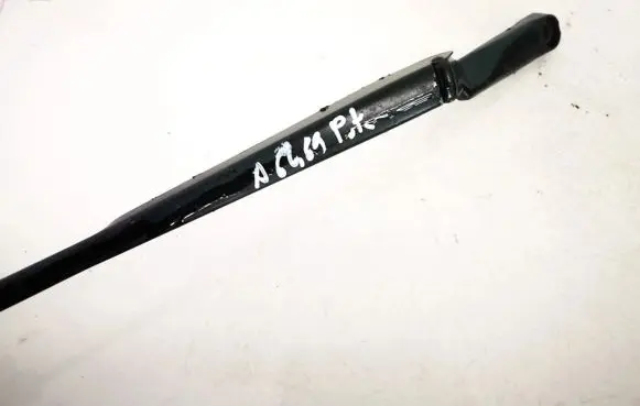 Volkswagen Golf IV Front wiper blade arm 1j1955409a