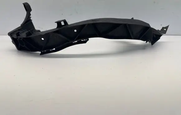 BMW 1 E81 E87 Headlight/headlamp mounting bracket 7120824