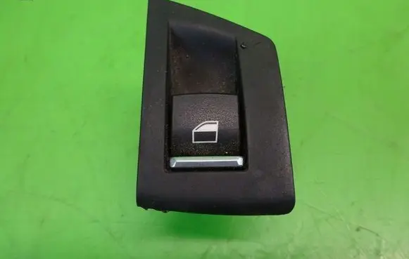 BMW 5 F10 F11 Quarter vent window switch 