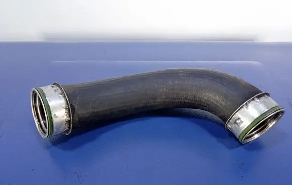 Volkswagen Phaeton Air intake hose/pipe