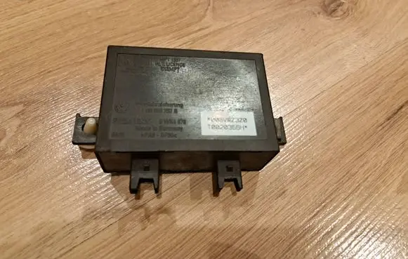 Volkswagen Transporter - Caravelle T4 Immobilizer control unit/module 1H0953257B T0020356H 008VWZ3Z0