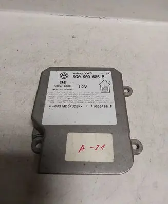 Volkswagen PASSAT B5.5 Airbag control unit/module 6Q0909605B 5WK42869 41000408F