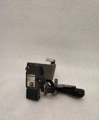 Rear air suspension level height sensor