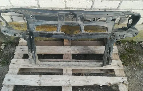 Volkswagen Golf IV Radiator support slam panel 1J0805594