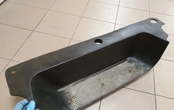 Opel Vivaro Front sill trim cover 93857781 8200523968