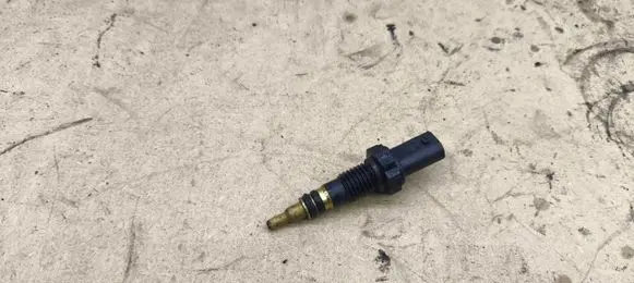 Coolant temperature sensor