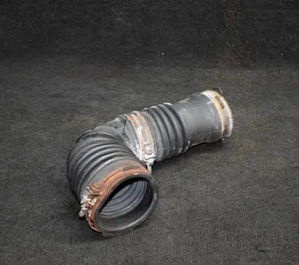Mazda 6 Air intake hose/pipe R2AA1376