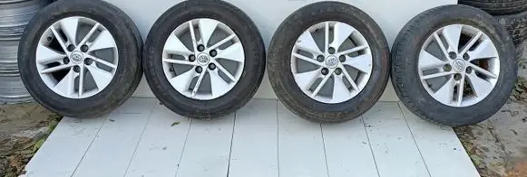Toyota Auris E180 R16 alloy rim 