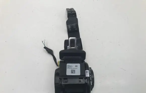 Tesla Model Y Rear seatbelt 1616501C1A CZ722271H10136 1616501