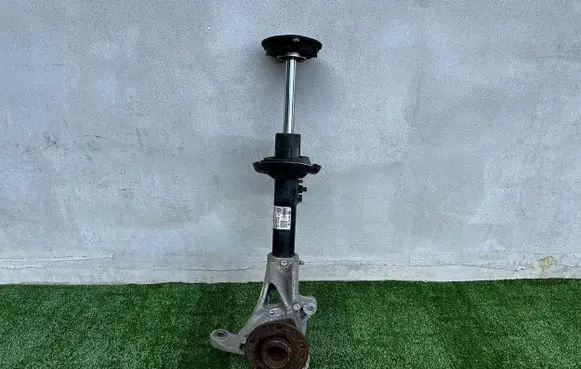 Volkswagen PASSAT B8 Front shock absorber/damper 3Q0413031BN