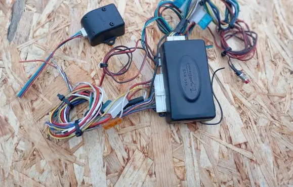 Honda FR-V Alarm control unit/module PANTERA CLK355