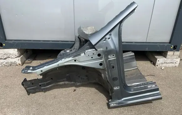 Seat Leon (5F) Front quarter panel 
