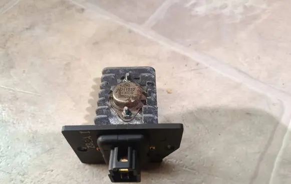 KIA Opirus Heater blower motor/fan resistor EX1C0 BR10349 W11032