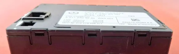 Mercedes-Benz C W203 Gateway control module A2114452500