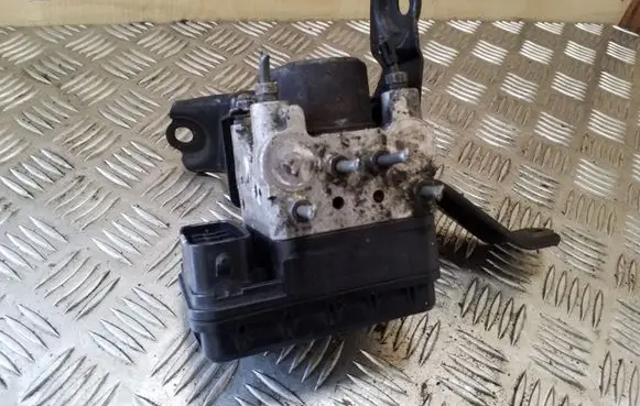 Toyota RAV 4 (XA20) ABS Pump 4451042080 8954142050 1338000020