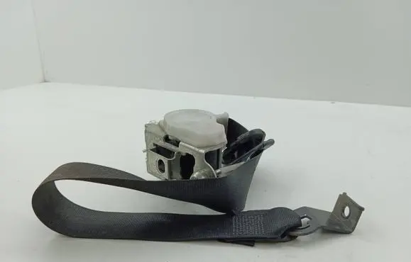 Opel Vectra C Front seatbelt 03314650 103160396