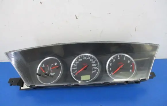 Nissan Primera Speedometer (instrument cluster) AU868