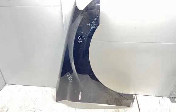 Mercedes-Benz ML W164 Fender