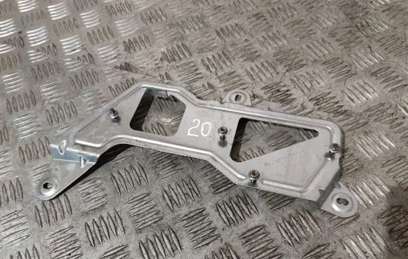 Mercedes-Benz GLS X166 Other body part A1665457540