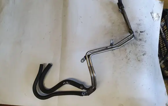 Mercedes-Benz ML W164 Fuel line/pipe/hose A6420700532