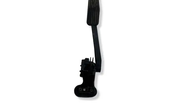 Volvo V70 Accelerator throttle pedal 30636004