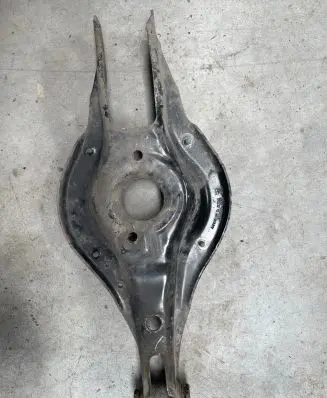 BMW 4 F32 F33 Rear upper control arm/wishbone 6792541