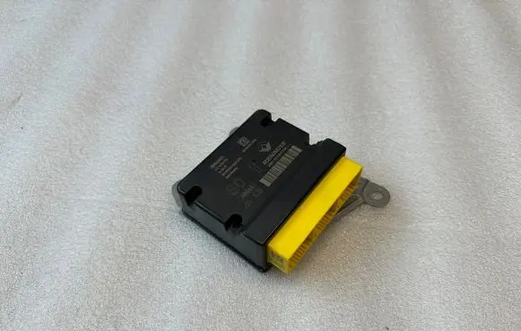 Renault Captur II Airbag control unit/module 985107677R