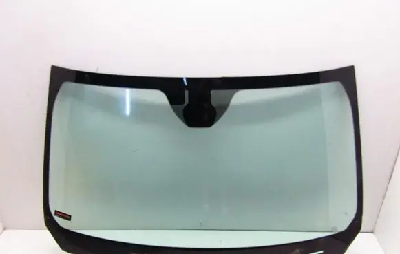 Jeep Cherokee Front windscreen/windshield window 