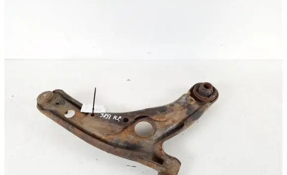 Toyota Urban Cruiser (XP110) Front lower control arm/wishbone 48069-59125