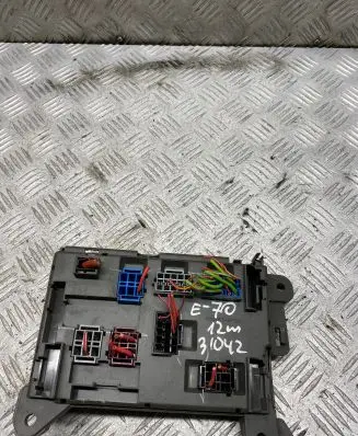BMW X5 E70 Fuse module 6931687
