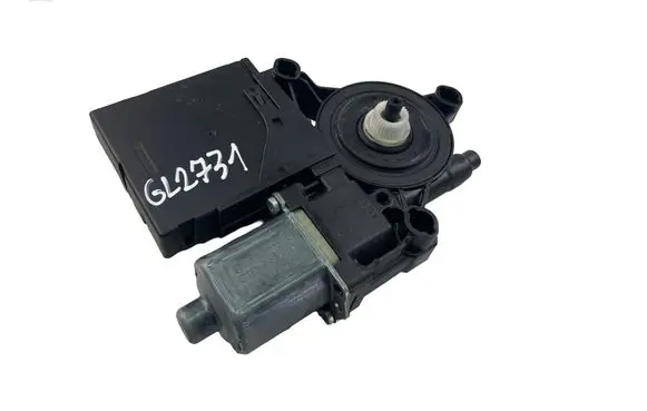 Volkswagen PASSAT B7 Front door window regulator motor 3AA959701A 3AA837461