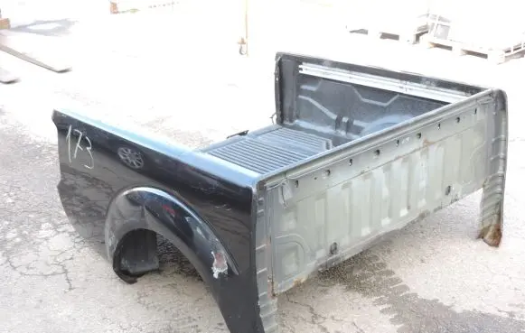 Nissan Navara D40 Pickup box 93300EB02J K33015X3DA K35005X3BA