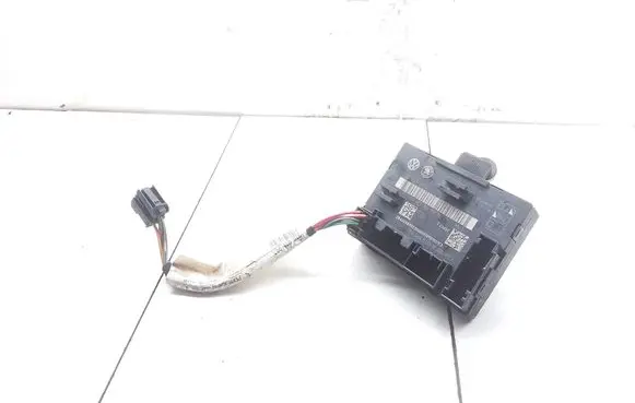Skoda Yeti (5L) Door control unit/module 7N0959792 3T0971387