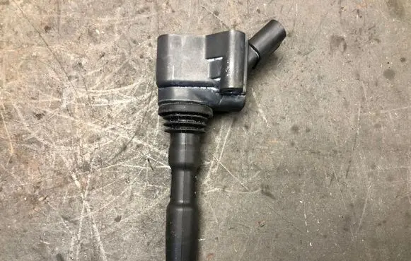 Audi Q2 - High voltage ignition coil 04E905110K