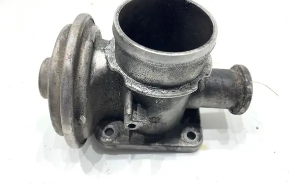 BMW 3 E46 EGR valve 7785789