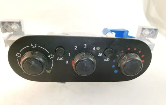 Renault Trafic III (X82) Climate control unit 30080060 E1093049AC