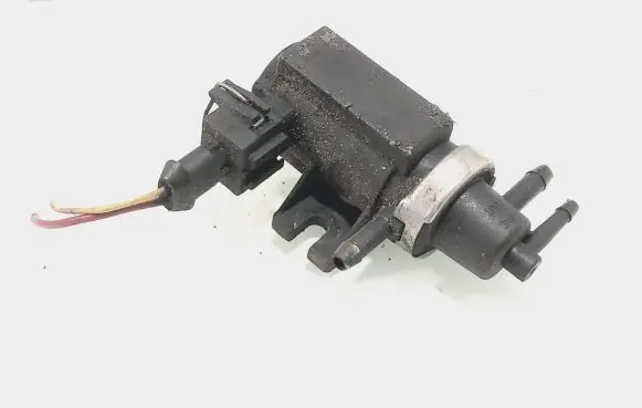 Volvo S40, V40 Turbo solenoid valve 72190343