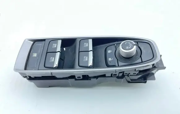 Subaru Outback (BT) Electric window control switch 83071AN01B