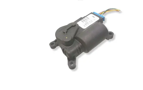 Audi A3 S3 8V Air flap motor/actuator 5Q0907511D