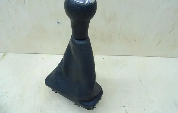 Citroen C3 Gear lever shifter trim leather/knob
