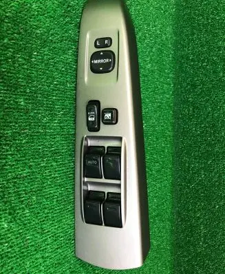 Toyota Prius (XW20) Electric window control switch 8482047050 515254