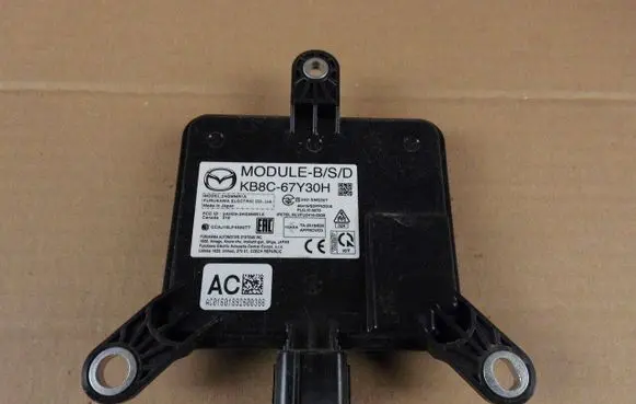 Mazda CX-5 II Blind spot module KB8C67Y30H