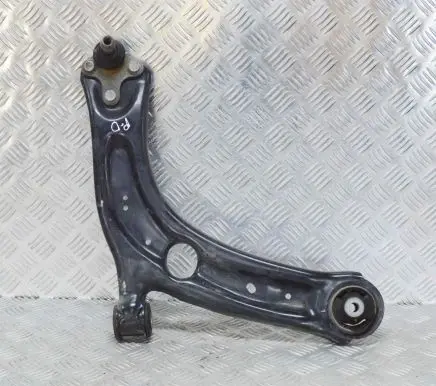 Audi Q3 8U Front lower control arm/wishbone